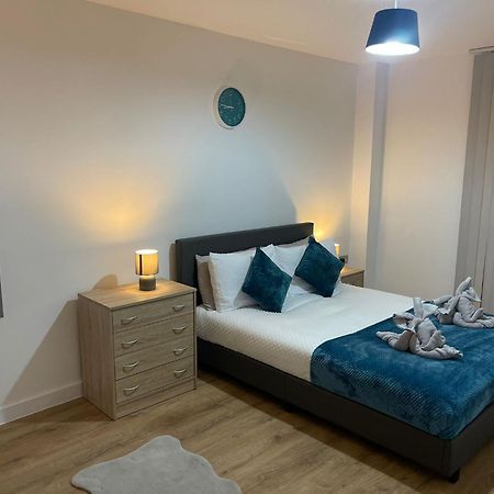 Deluxe Central Apartment - Fast Wifi- Utilitia Arena - Icc - Sea Life Centre Birmingham Exteriör bild