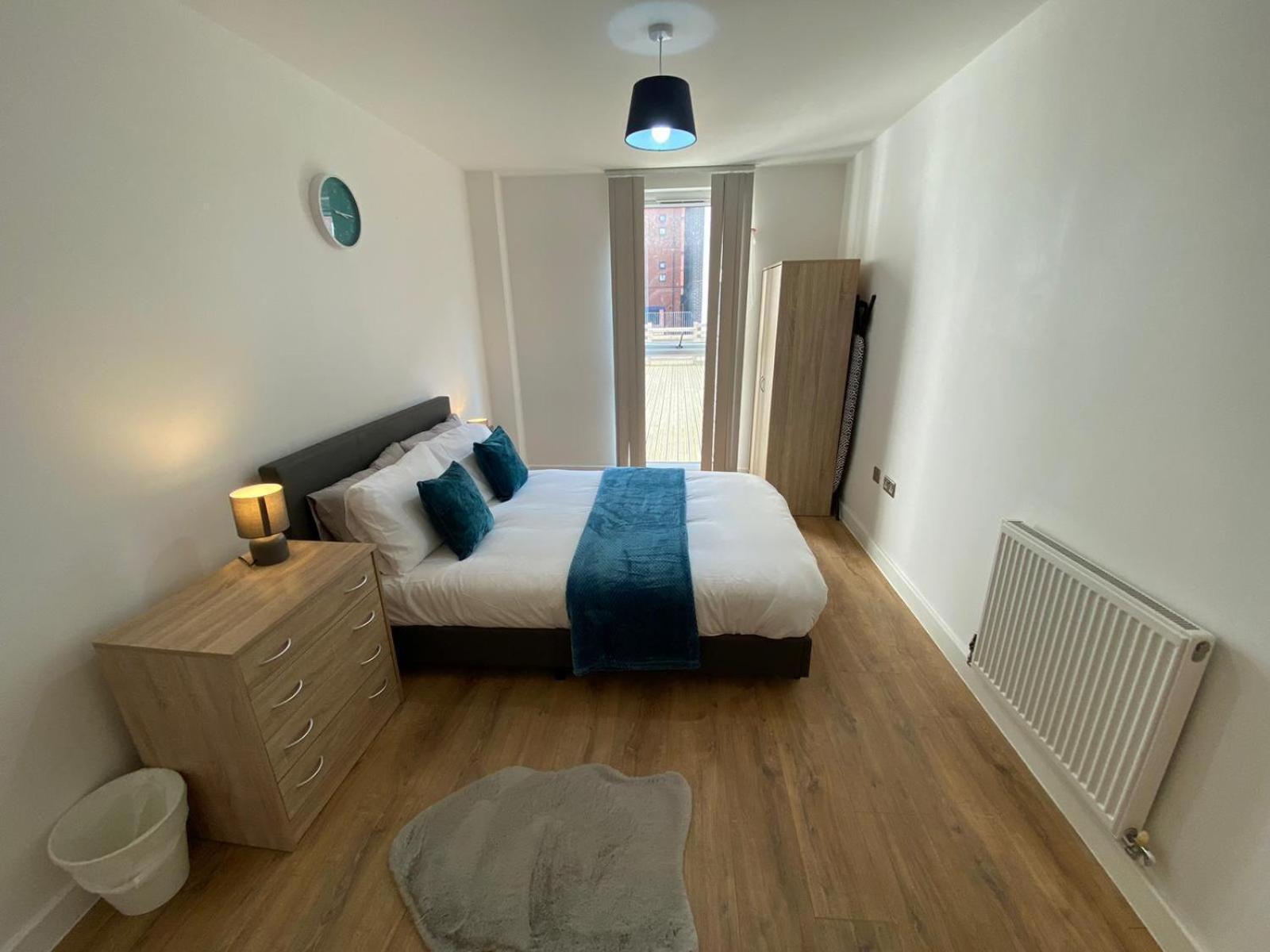 Deluxe Central Apartment - Fast Wifi- Utilitia Arena - Icc - Sea Life Centre Birmingham Exteriör bild