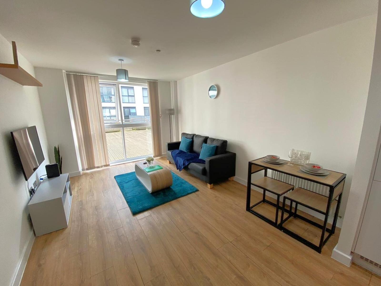 Deluxe Central Apartment - Fast Wifi- Utilitia Arena - Icc - Sea Life Centre Birmingham Exteriör bild